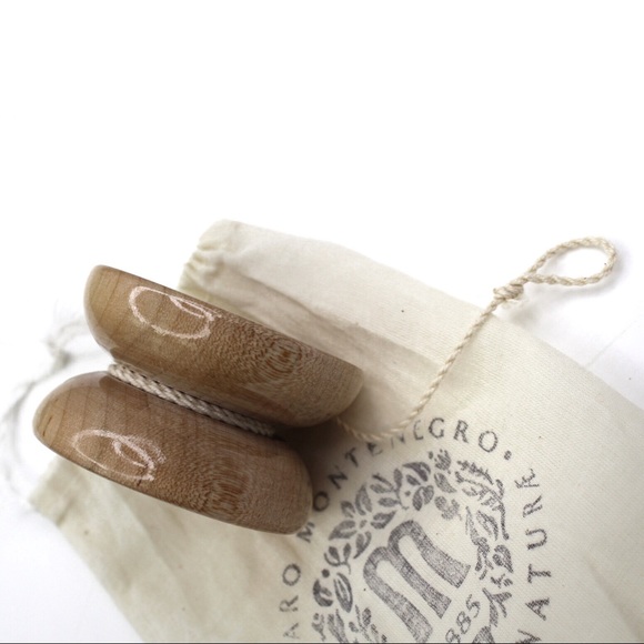 Amaro Montenegro Glazed Wooden Yo-Yo - Picture 2 of 3